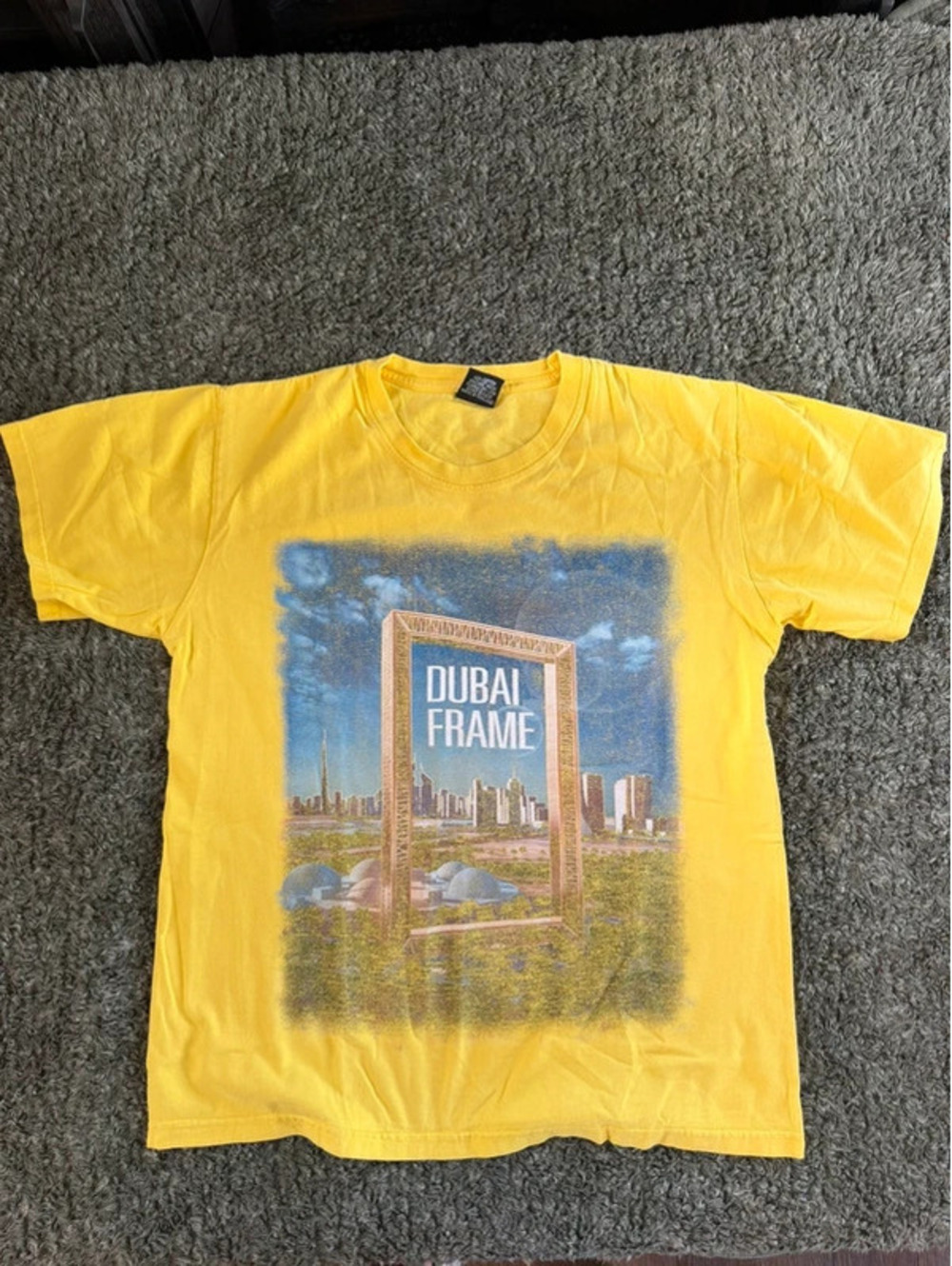 Yellow Dubai Frame Graphic T-Shirt Medium